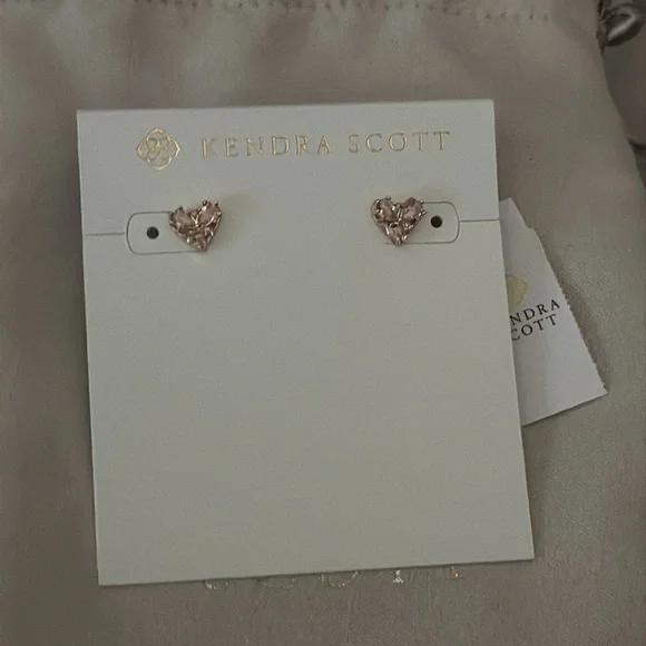 Kendra Scott Katy Heart Stud Gold Pink Glass Earrings - Picture 2 of 3